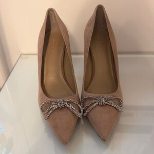Elegant Ann Taylor Women's Suede Pumps with Bow Detail